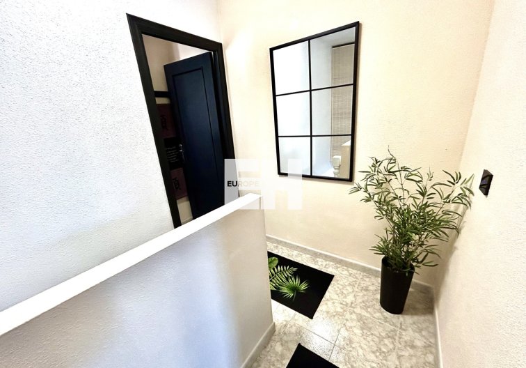 Resale - town house - Playa Flamenca - Costa Blanca