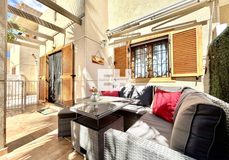 Resale - town house - Playa Flamenca - Costa Blanca