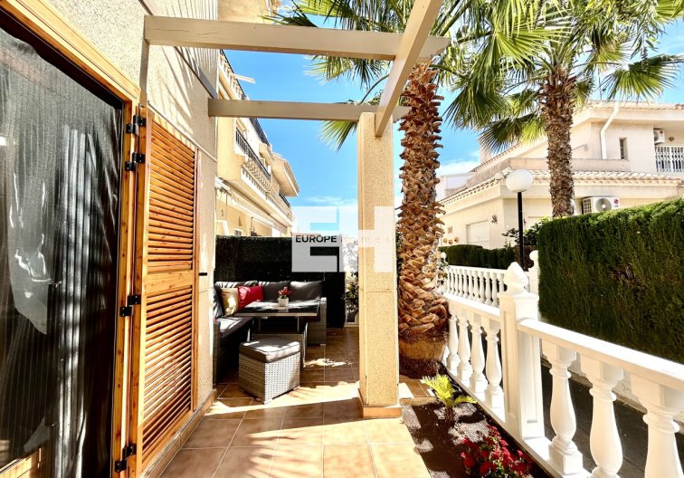 Resale - town house - Playa Flamenca - Costa Blanca