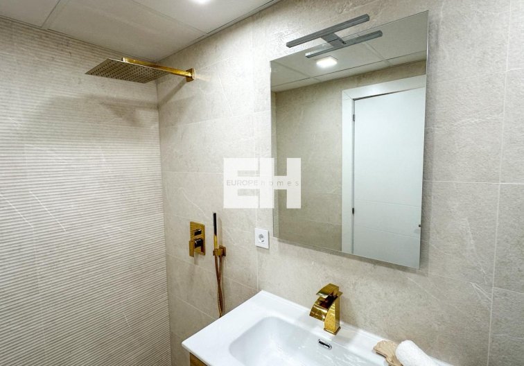 Resale - Apartment - Torrevieja - Costa Blanca