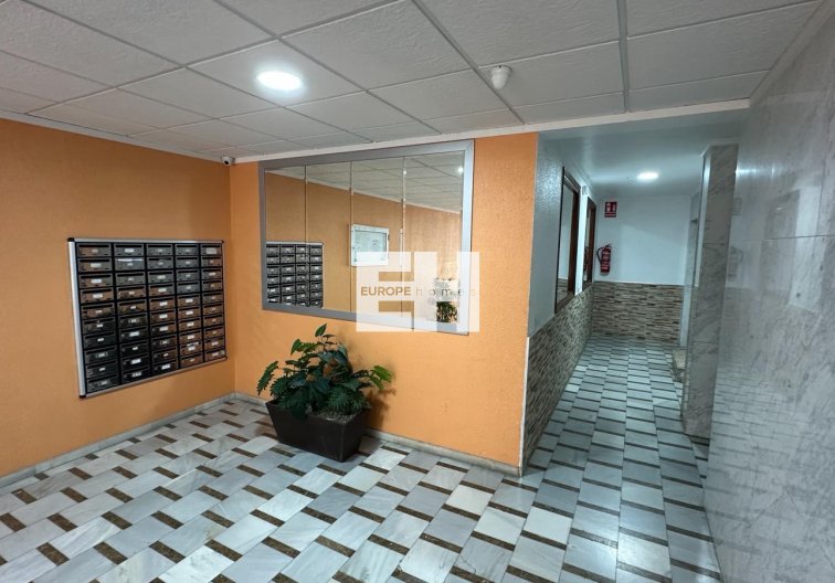 Resale - Apartment - Torrevieja - Costa Blanca