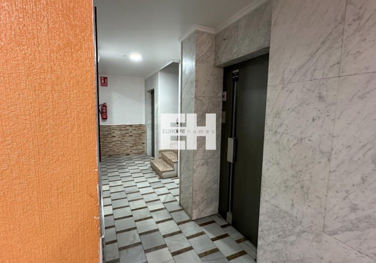 Resale - Apartment - Torrevieja - Costa Blanca