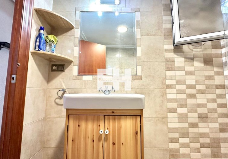 Revente - Appartement - Torrevieja - Acequion