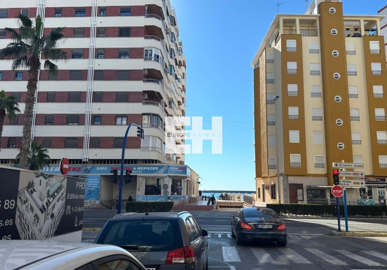 Revente - Appartement - Torrevieja - Acequion