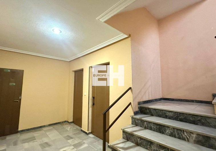 Revente - Appartement - Torrevieja - Acequion