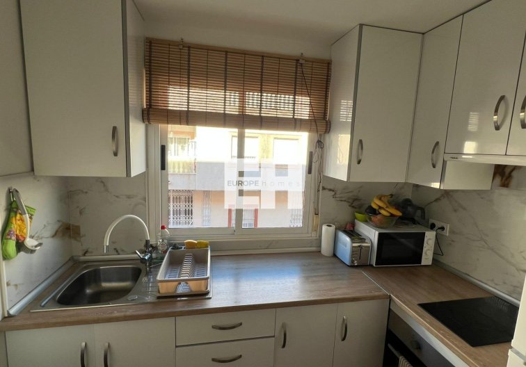 Herverkoop - Appartement - Torrevieja - Centro
