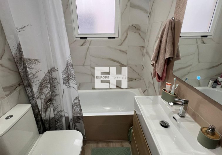 Herverkoop - Appartement - Torrevieja - Centro