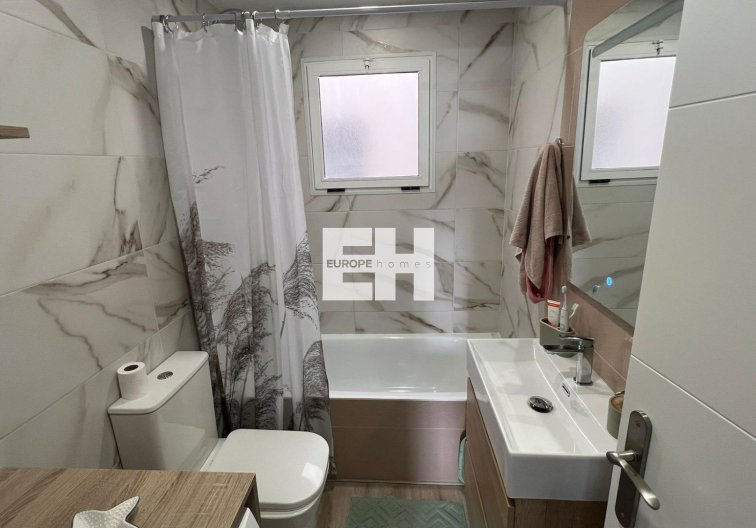 Herverkoop - Appartement - Torrevieja - Centro