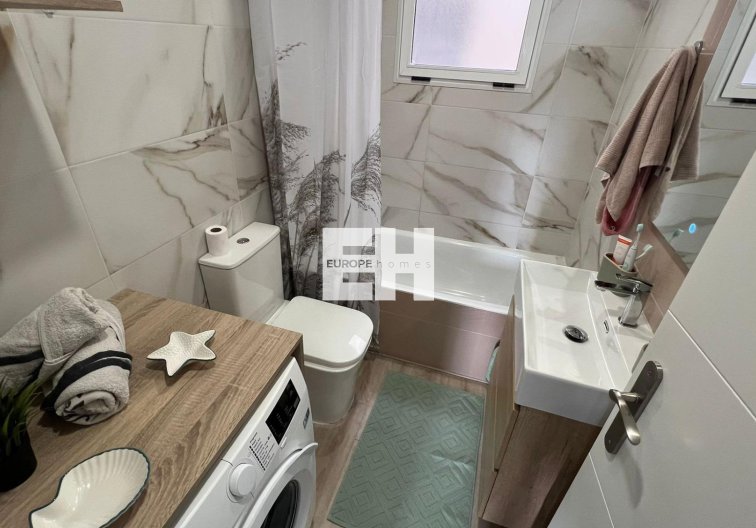 Herverkoop - Appartement - Torrevieja - Centro