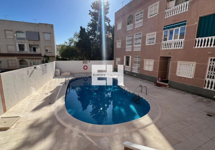 Herverkoop - Appartement - Torrevieja - Centro