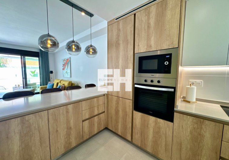 Segunda mano - Apartamento  - Pilar de la Horadada - Costa Blanca