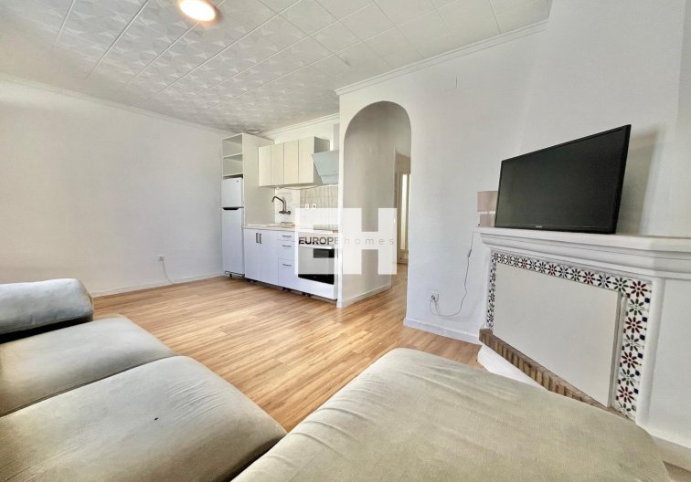 Resale - Bungalow - Torrevieja - La Siesta - El Salado - Torreta