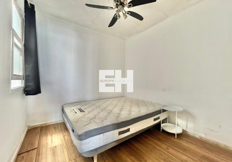 Resale - Bungalow - Torrevieja - La Siesta - El Salado - Torreta