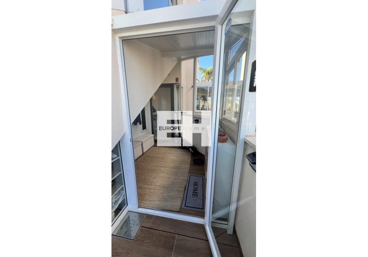 Segunda mano - Apartamento  - San Miguel de Salinas - Bellavista