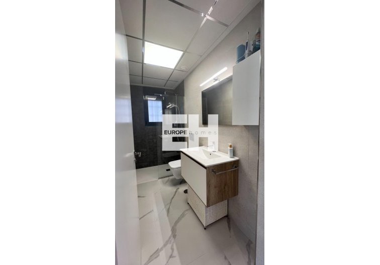 Segunda mano - Apartamento  - San Miguel de Salinas - Bellavista