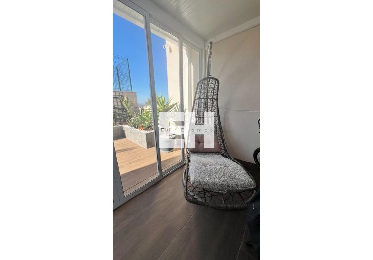 Segunda mano - Apartamento  - San Miguel de Salinas - Bellavista