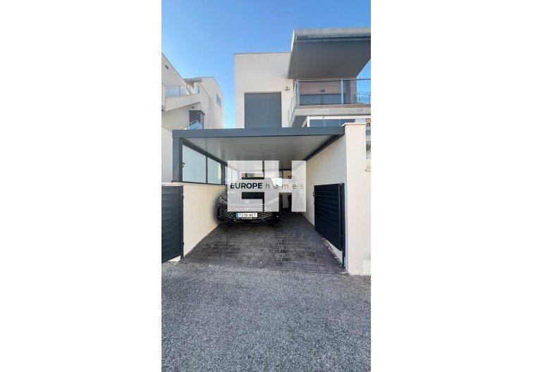 Segunda mano - Apartamento  - San Miguel de Salinas - Bellavista