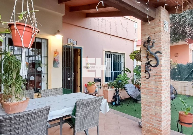 Wiederverkauf - Semi Detached - Torrevieja - Parque Acuático - Sector 25