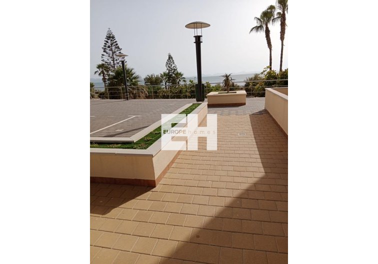 Resale - Apartment - La Manga del Mar Menor - Costa Calida