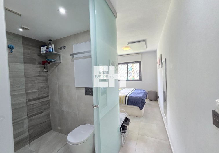 Resale - Apartment - Orihuela Costa - Costa Blanca