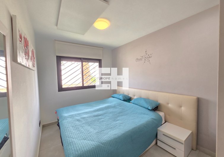 Resale - Apartment - Orihuela Costa - Costa Blanca