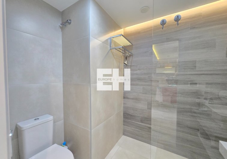 Resale - Apartment - Orihuela Costa - Costa Blanca