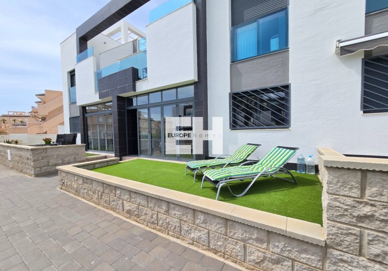 Resale - Apartment - Orihuela Costa - Costa Blanca