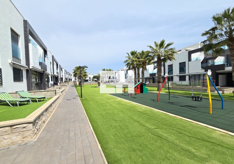 Resale - Apartment - Orihuela Costa - Costa Blanca