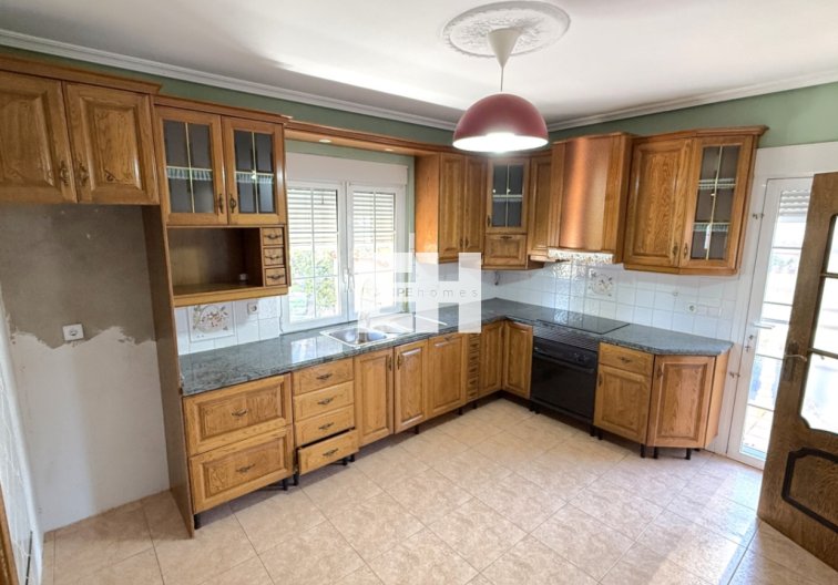 Resale - villa - Pilar de la Horadada - Costa Blanca