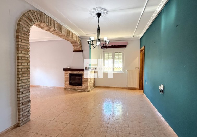 Resale - villa - Pilar de la Horadada - Costa Blanca