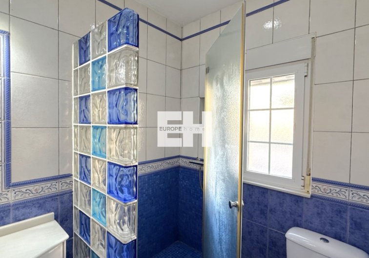 Resale - villa - Pilar de la Horadada - Costa Blanca