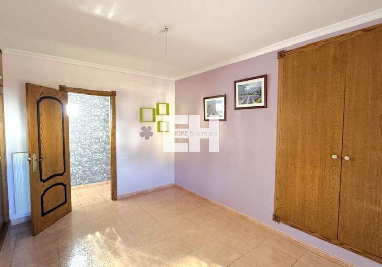 Resale - villa - Pilar de la Horadada - Costa Blanca