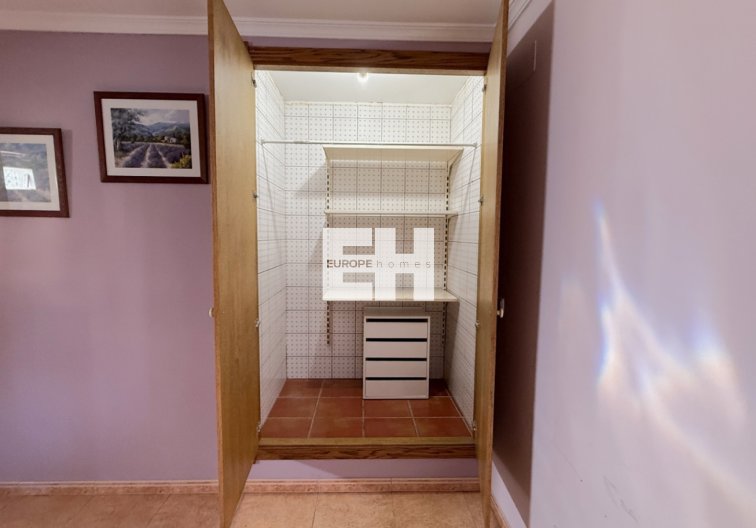 Resale - villa - Pilar de la Horadada - Costa Blanca