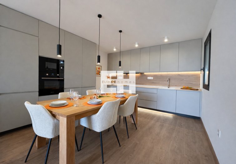 Segunda mano - town house - Dolores - Costa Blanca