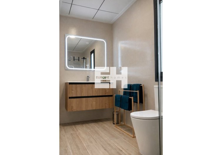 Segunda mano - town house - Dolores - Costa Blanca