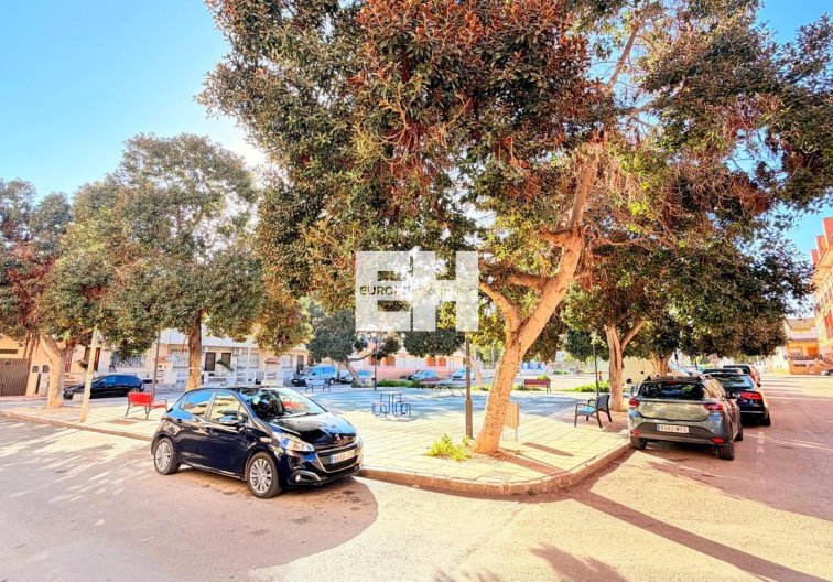 Segunda mano - Apartamento  - Los Alcázares - Los Narejos-punta Calera