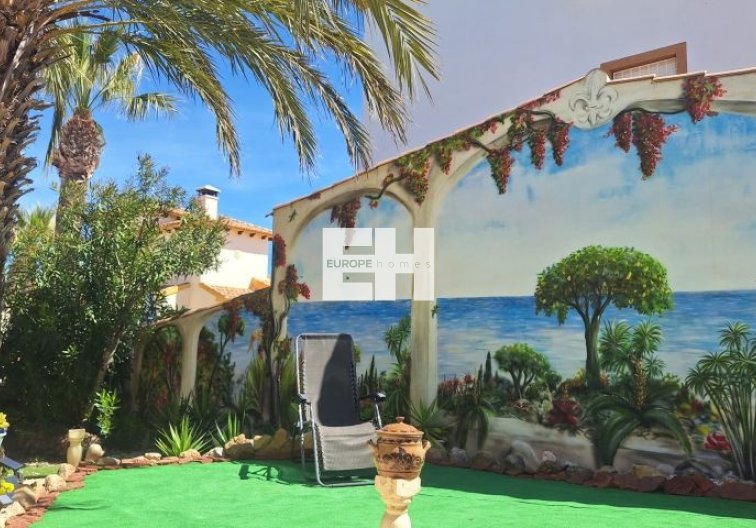 Revente - villa - Orihuela Costa - Costa Blanca