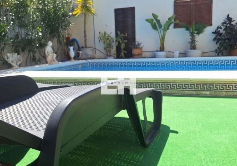 Revente - villa - Orihuela Costa - Costa Blanca