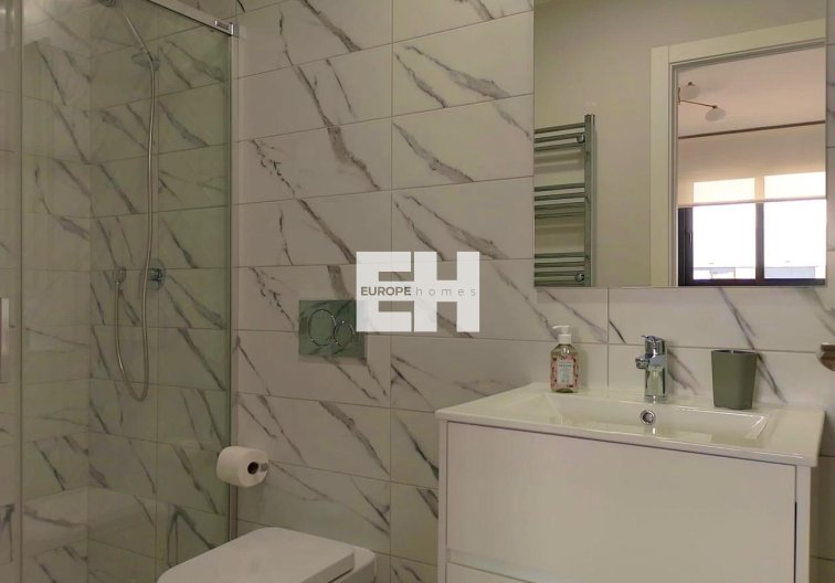 Resale - Apartment - Villamartin - Costa Blanca