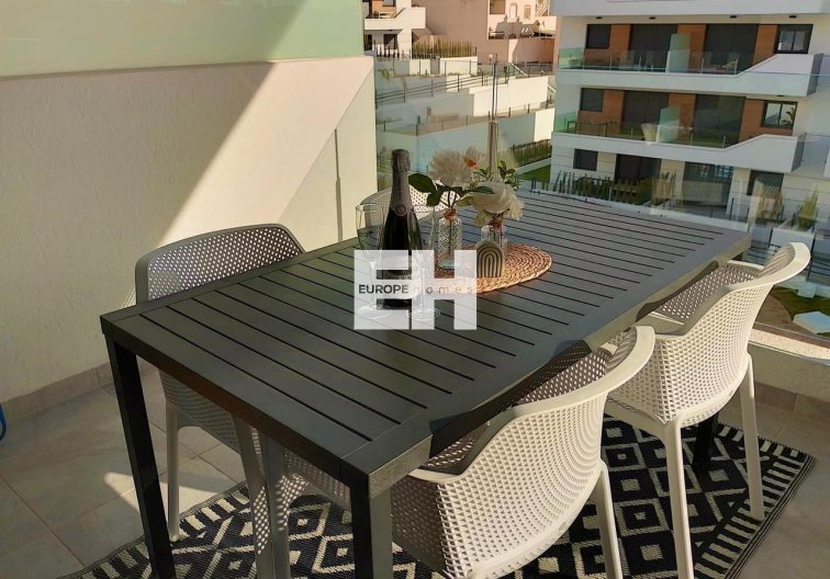 Resale - Apartment - Villamartin - Costa Blanca