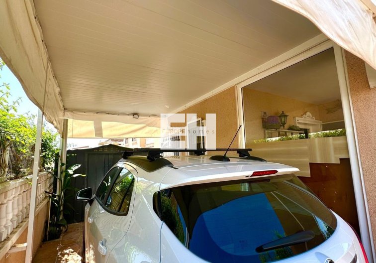 Wiederverkauf - villa - Orihuela Costa - La Regia