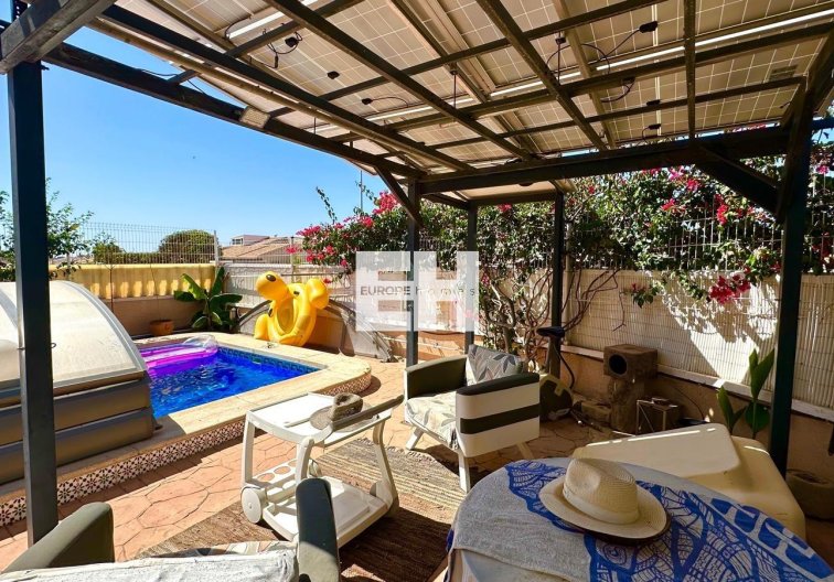 Wiederverkauf - villa - Orihuela Costa - La Regia