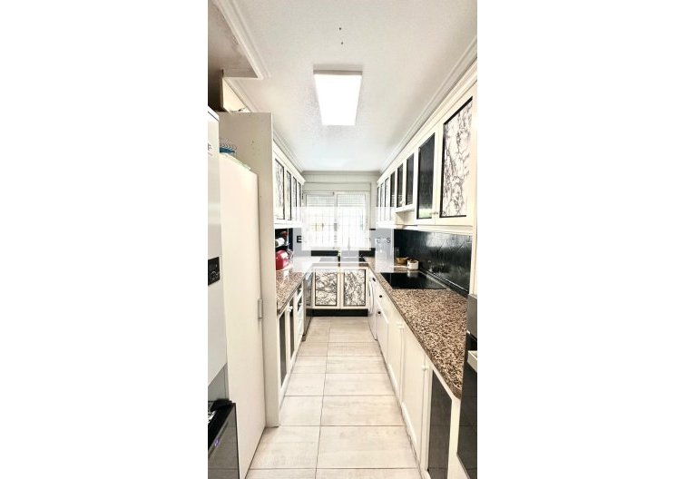 Wiederverkauf - villa - Orihuela Costa - La Regia