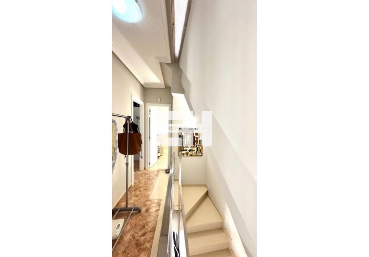 Wiederverkauf - villa - Orihuela Costa - La Regia