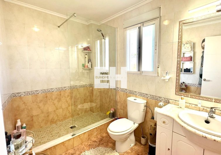 Wiederverkauf - villa - Orihuela Costa - La Regia