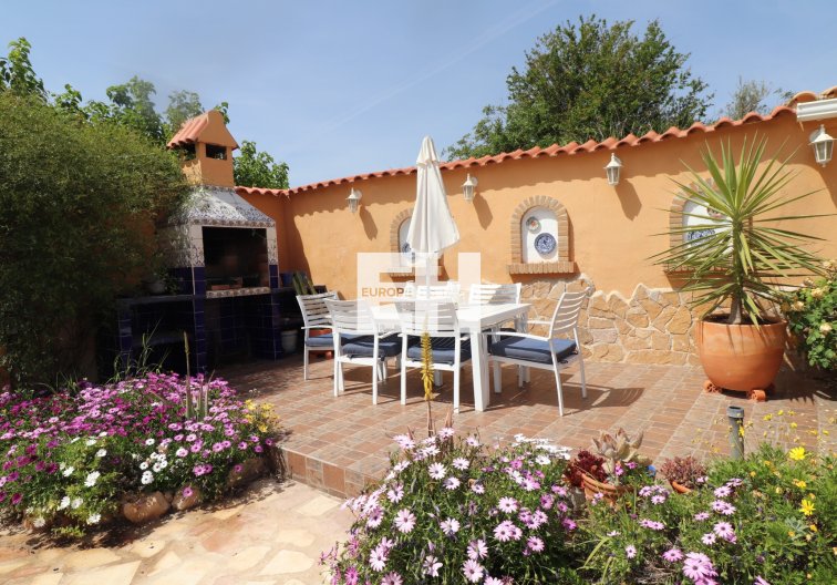 Segunda mano - Finca - Hondón de las Nieves - Inland