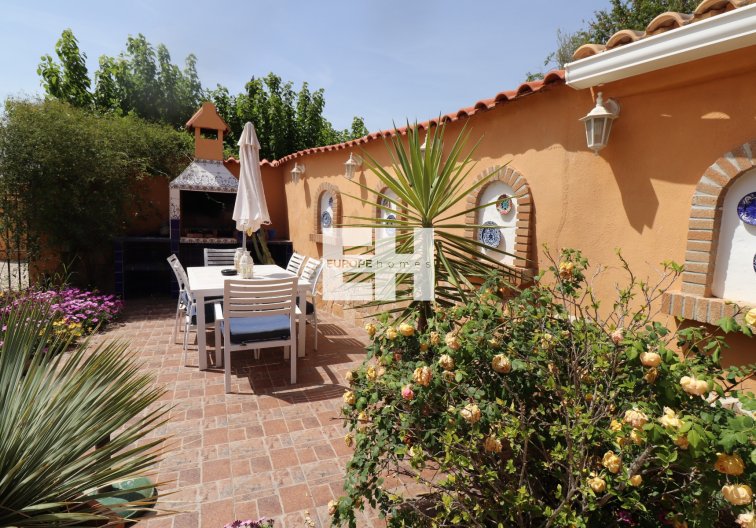 Segunda mano - Finca - Hondón de las Nieves - Inland
