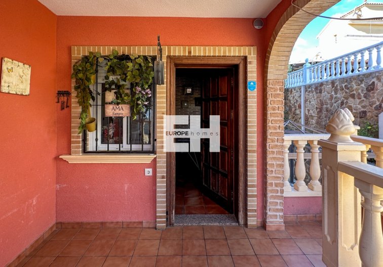 Resale - town house - San Miguel de Salinas - Inland