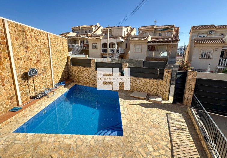 Resale - town house - San Miguel de Salinas - Inland