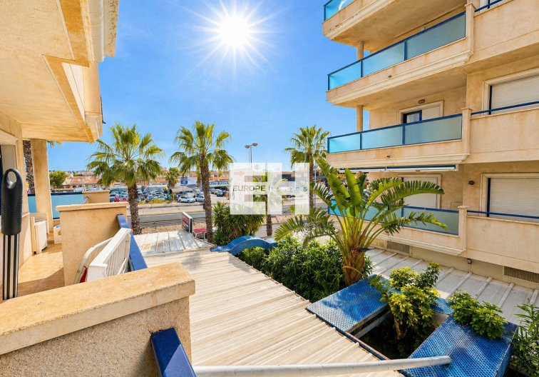 Segunda mano - Apartamento  - Orihuela Costa - Costa Blanca